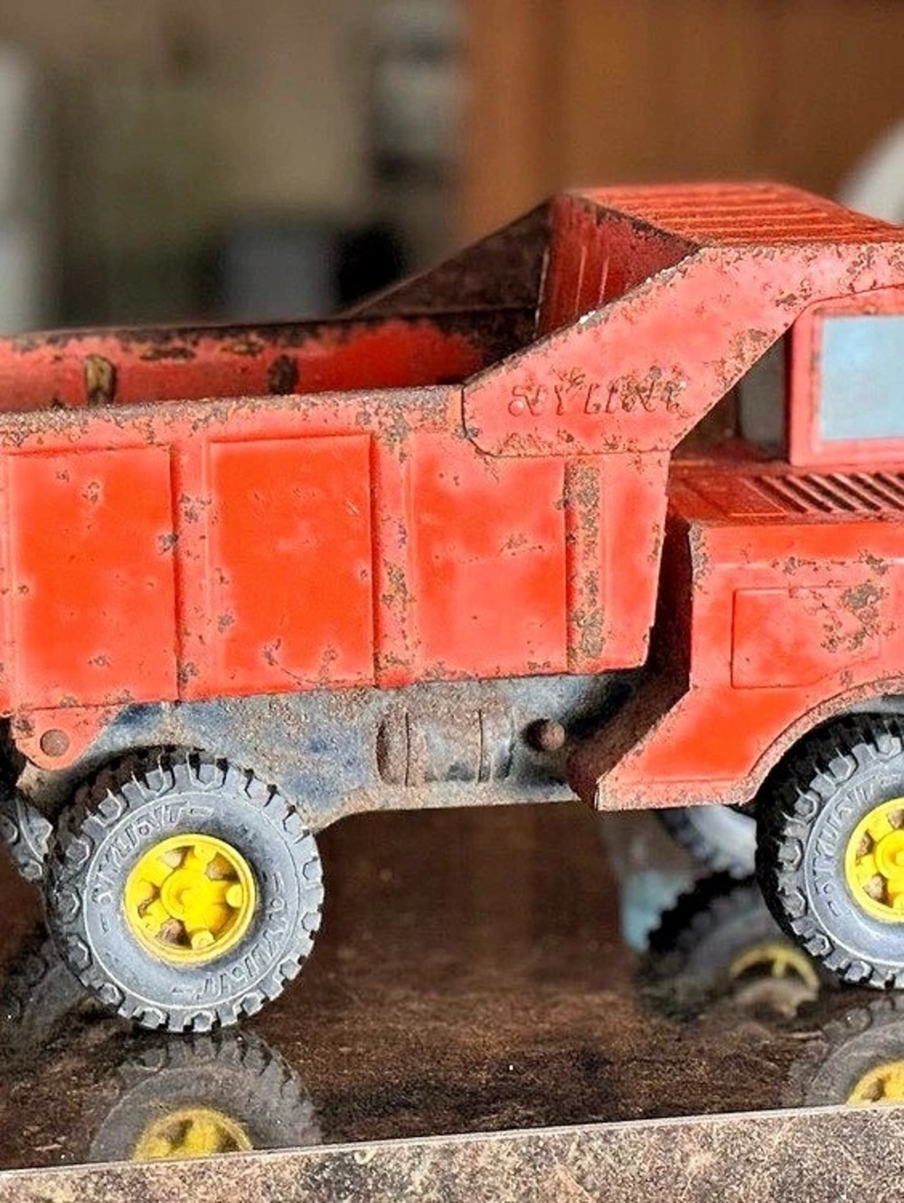 Structo Vintage Structo Hydraulic Dump Truck Vintage Hydraulic Dump Truck Orange